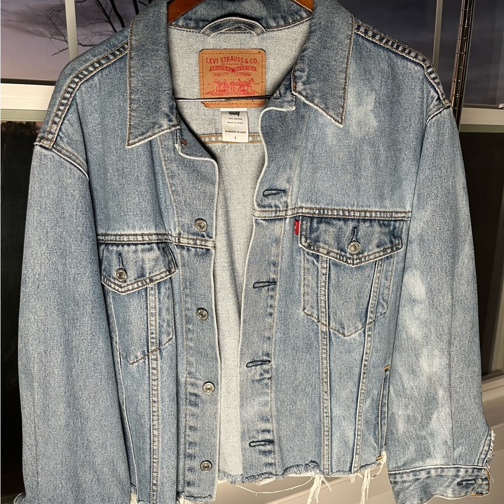 Men’s size Large - Custom Levi’s Jacket